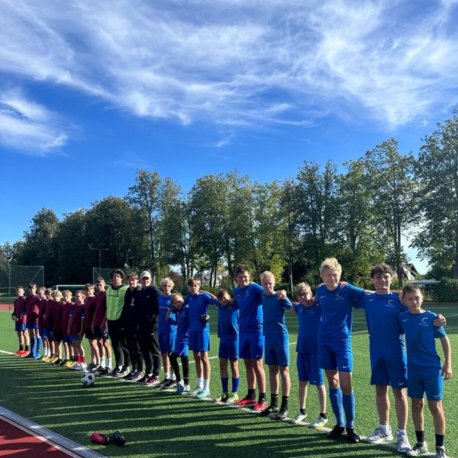 Komandu apbalvošana