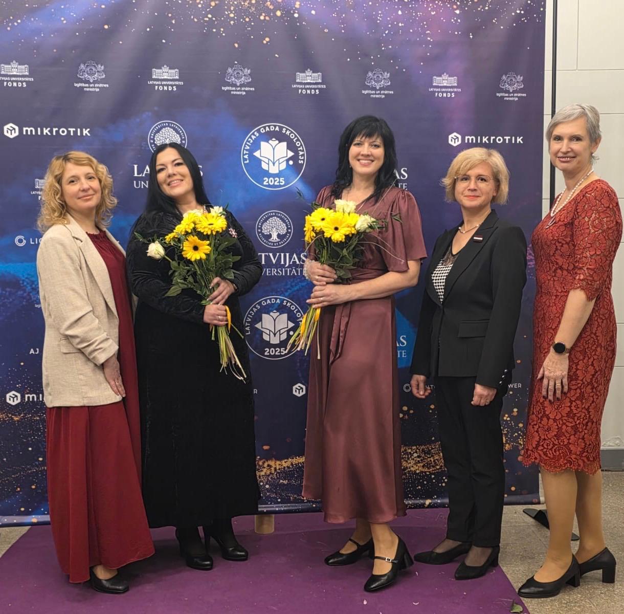 Vidū “Latvijas Gada skolotājs 2025” balvas nominantes Kristīne Treimane un Dana Faivelsone-Bidiņa